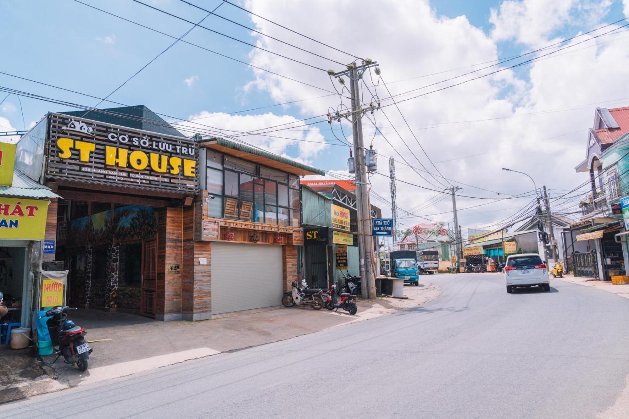 St House Dalat Hotel Buitenkant foto